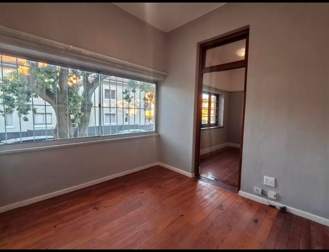 2 BEDROOM PROPERTY TO RENT IN GREEN POINT